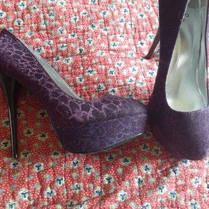 Purple to blue heels